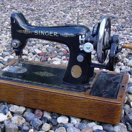 antique singer