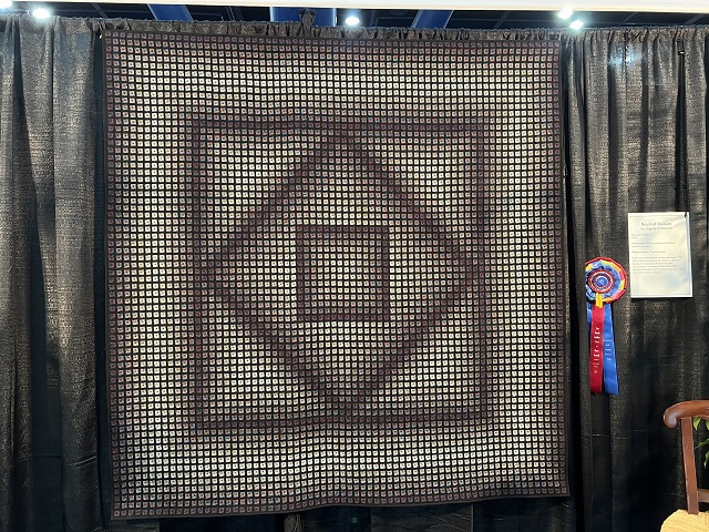 Beyond-Reason-Award-Winning-Quilt