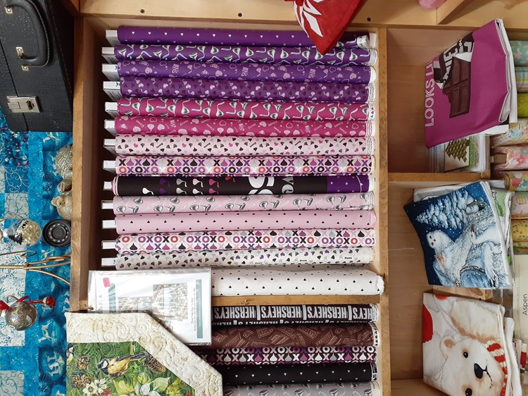 Bettys Quilting in Burnettsville, Indiana on QuiltingHub