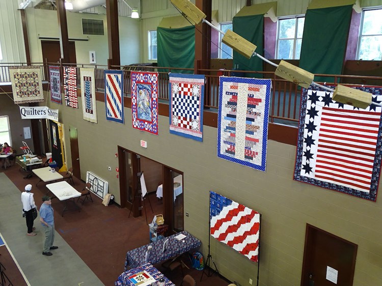 Show Garden of Quilts Show in Flat Rock on 05/17/2024